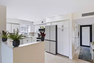 125 Piedmont C, Delray Beach, FL 33484 - Photo 16