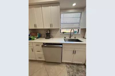 125 Piedmont C, Delray Beach, FL 33484 - Photo 10