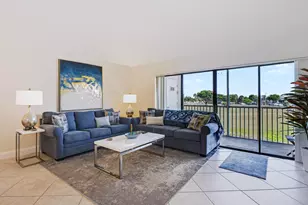 125 Piedmont C, Delray Beach, FL 33484 - Photo 12