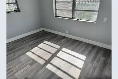 1015 Avenue I #1, Riviera Beach, FL 33404 - Photo 6