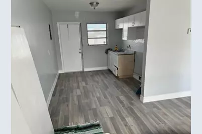 1015 Avenue I #1, Riviera Beach, FL 33404 - Photo 2