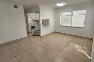 1150 NE 17th Ct, Fort Lauderdale, FL 33305 - Photo 1