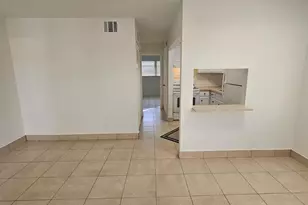 1150 NE 17th Ct, Fort Lauderdale, FL 33305 - Photo 4