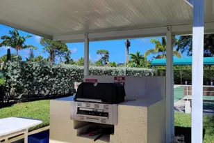 2950 SE Ocean Blvd, Stuart, FL 34996 - Photo 40