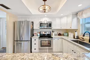 2950 SE Ocean Blvd, Stuart, FL 34996 - Photo 8