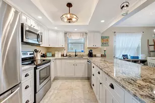 2950 SE Ocean Blvd, Stuart, FL 34996 - Photo 6