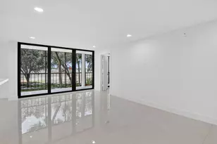 7847 Lakeside Blvd, Boca Raton, FL 33434 - Photo 12