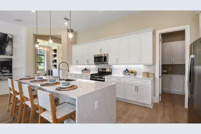 13566 SE Grovewood Drive, Port Saint Lucie, FL 34984 - Photo 6