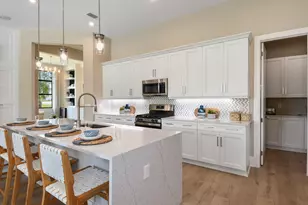 13566 SE Grovewood Dr, Port Saint Lucie, FL 34984 - Photo 6