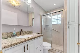572 Flanders L, Delray Beach, FL 33484 - Photo 20