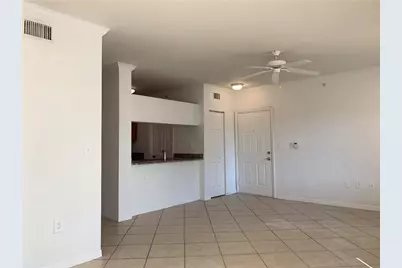 6533 Emerald Dunes Drive #203, West Palm Beach, FL 33411 - Photo 8