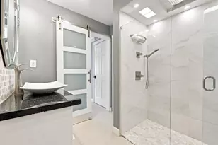 3017 N Oakland Forest Dr, Oakland Park, FL 33309 - Photo 26