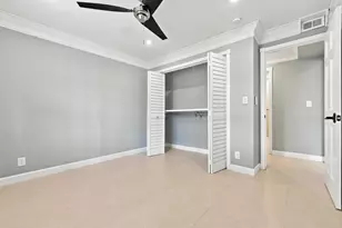 3017 N Oakland Forest Dr, Oakland Park, FL 33309 - Photo 24