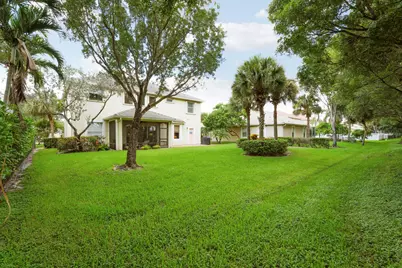 8503 Portobello Lane, Palm Beach Gardens, FL 33418 - Photo 30