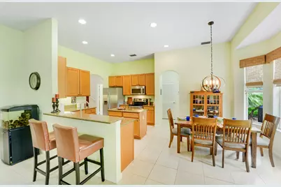 8503 Portobello Lane, Palm Beach Gardens, FL 33418 - Photo 8