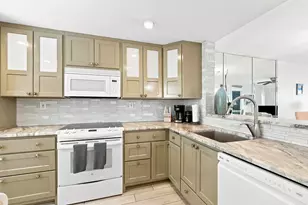 10310 S Ocean Dr, Jensen Beach, FL 34957 - Photo 10