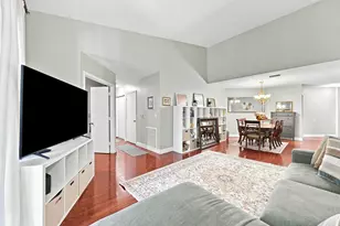 4111 Coral Tree Cir, Coconut Creek, FL 33073 - Photo 8
