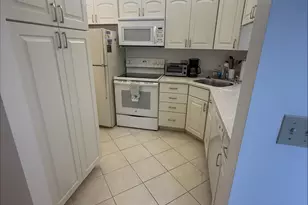 4468 NE Ocean Blvd, Jensen Beach, FL 34957 - Photo 8