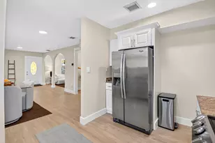 640 34th St, West Palm Beach, FL 33407 - Photo 30