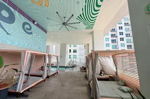 227 NE 2nd St, Miami, FL 33132 - Photo 20