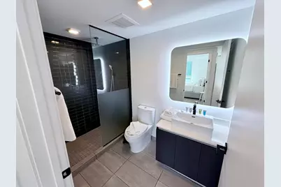 227 NE 2nd Street #Unit 1903, Miami, FL 33132 - Photo 12