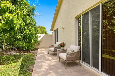 6060 Azalea Circle, West Palm Beach, FL 33415 - Photo 24
