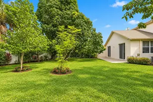 6060 Azalea Cir, West Palm Beach, FL 33415 - Photo 22