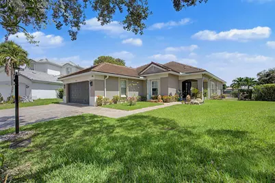 6272 NW 108th Way, Parkland, FL 33076 - Photo 12
