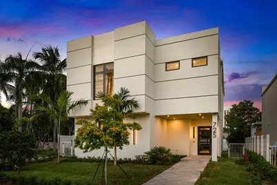 725 SE 4th Avenue, Delray Beach, FL 33483 - Photo 1