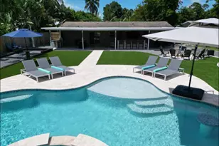 270 NW 36th St, Boca Raton, FL 33431 - Photo 12