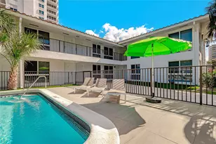 412 Sunset Dr, Pompano Beach, FL 33062 - Photo 2