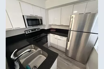 412 Sunset Drive #11, Pompano Beach, FL 33062 - Photo 6