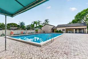 3721 Cocoplum Cir, Coconut Creek, FL 33063 - Photo 44