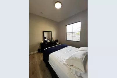 8874 NW 182nd Street, Hialeah, FL 33018 - Photo 28