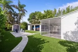 426 48th St, West Palm Beach, FL 33407 - Photo 18