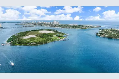 320 Inlet Way #1, Palm Beach Shores, FL 33404 - Photo 2