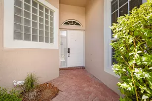 23444 Alzira Cir, Boca Raton, FL 33433 - Photo 2