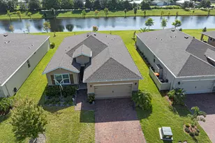 2155 Crowned Eagle Cir SW, Vero Beach, FL 32962 - Photo 22