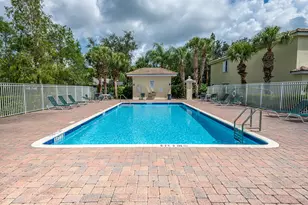 13496 Old Englishtown Rd, Wellington, FL 33414 - Photo 16