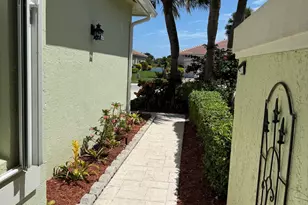 10664 Royal Caribbean Cir, Boynton Beach, FL 33437 - Photo 26