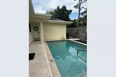 13174 Eastpointe Way, Palm Beach Gardens, FL 33418 - Photo 12