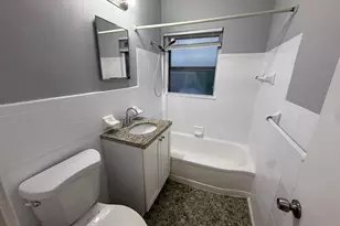 1621 NE 5th St, Fort Lauderdale, FL 33301 - Photo 8