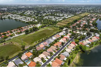 3090 Bayberry Way, Margate, FL 33063 - Photo 36