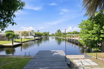 35 NE 29th Street, Wilton Manors, FL 33334 - Photo 2