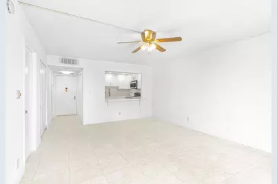 7081 Environ Boulevard #439, Lauderhill, FL 33319 - Photo 6