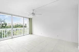 7081 Environ Blvd, Lauderhill, FL 33319 - Photo 10