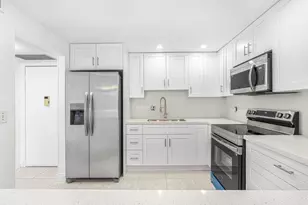 7081 Environ Blvd, Lauderhill, FL 33319 - Photo 2