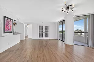6372 La Costa Dr, Boca Raton, FL 33433 - Photo 2