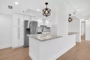 6372 La Costa Dr, Boca Raton, FL 33433 - Photo 4