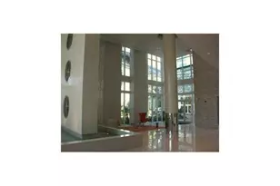 31 SE 5th St, Miami, FL 33131 - Photo 10